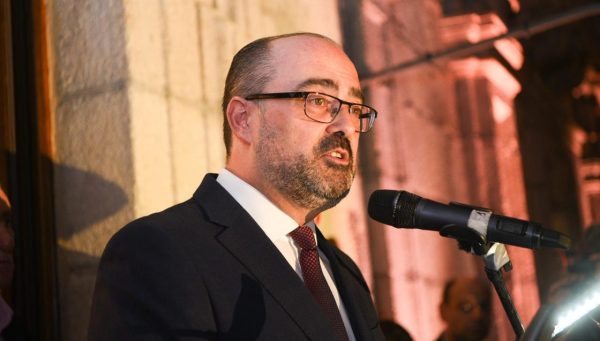 Marco Morala en el pregón de las fiestas de la Encina 2023. / QUINITO