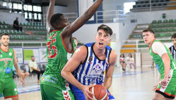 Club Baloncesto Ponferrada SDP-Zornotza. / Ginés