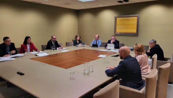 Reunión entre el Ayuntamiento de Ponferrada y la Junta de Castilla y León por el futuro Centro de Salud Ponferrada I. / AP