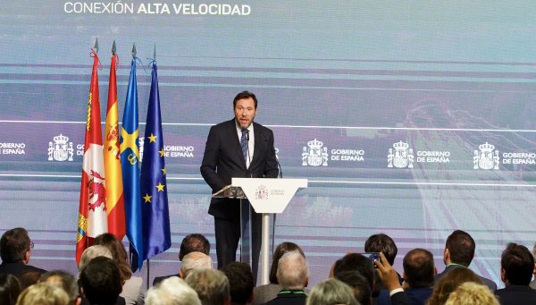 El rey Felipe VI inaugura la Variante de Pajares de la Línea de Alta Velocidad Madrid-Asturias. / Ical