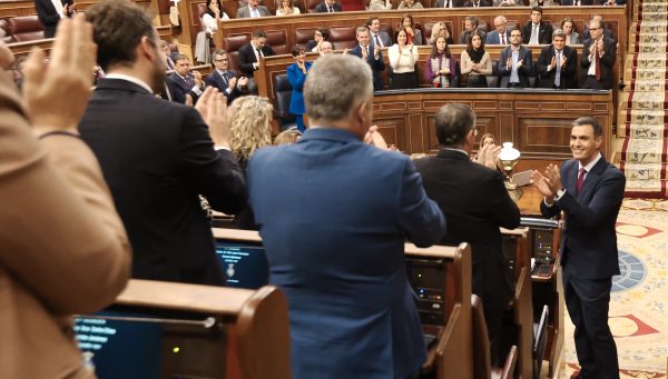 El presidente del Gobierno en funciones, Pedro Sánchez, tras su intervención en el debate de investidura