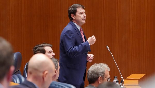 Primera jornada del pleno de las Cortes de Castilla y León que comienza con la sesión de control al Ejecutivo