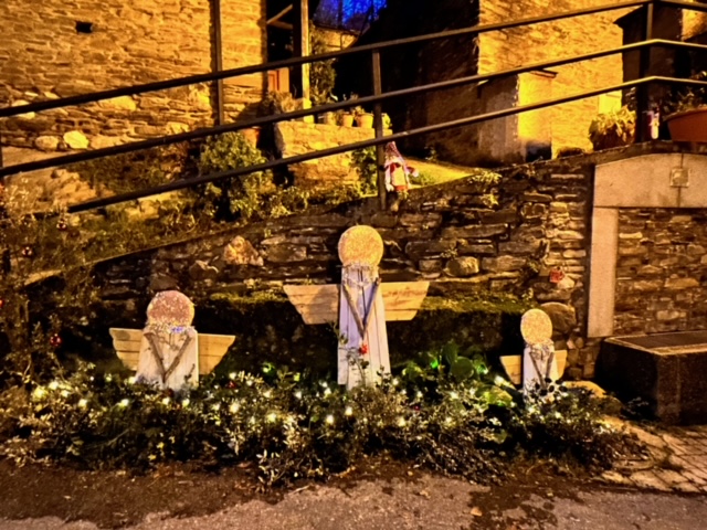 Decoración de Navidad en San Clemente de Valdueza