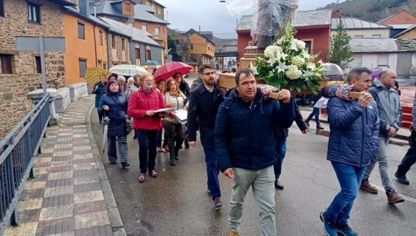 Procesión de Santa Bárbara en Torre del Bierzo