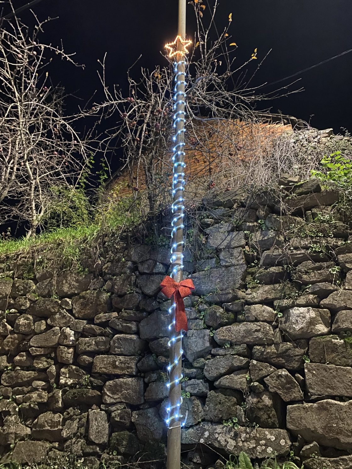 Iluminación navideña en Lillo del Bierzo