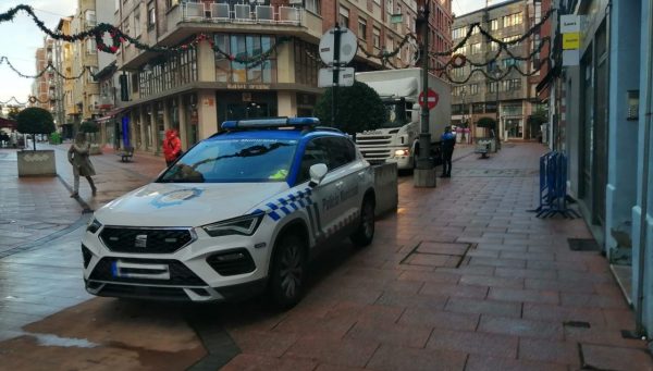 Calle La Paz, una de las zonas peatonalizadas de Ponferrada. / EBD