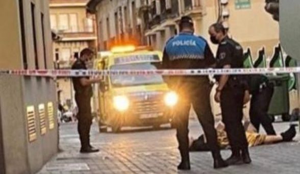 Policía y ambulancia en un suceso en Ponferrada