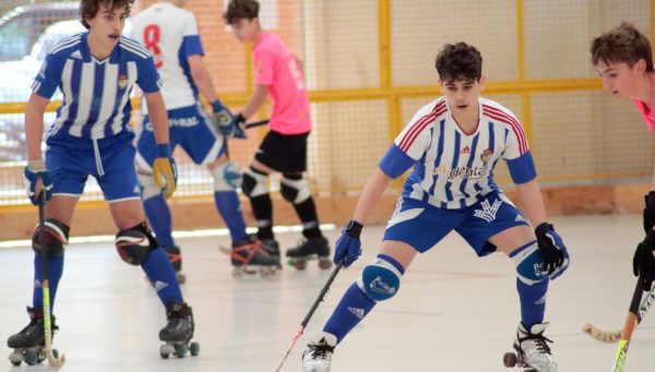 Dos jugadores de la SD Ponferradina Hockey, convocados por la Federación Española para el control en Alcobendas