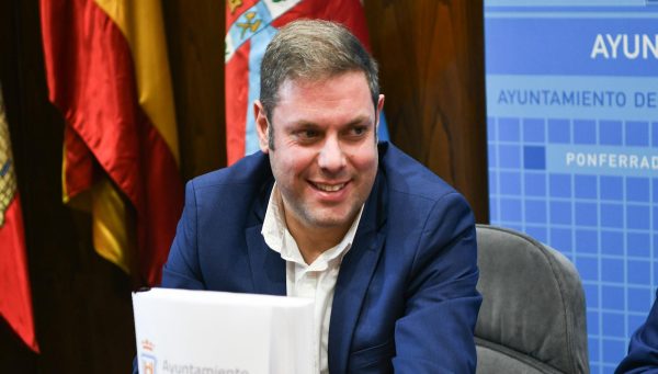 El concejal de Medio Rural, Infraestructuras, Turismo, Patrimonio y Salubridad Animal del Ayuntamiento de Ponferrada, Iván Alonso