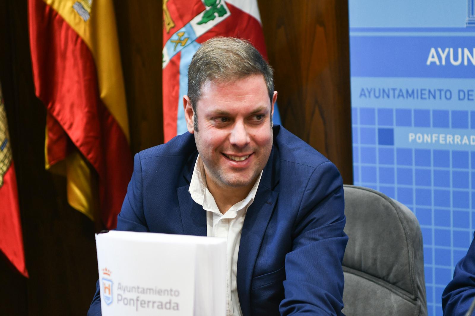 El concejal de Medio Rural, Infraestructuras, Turismo, Patrimonio y Salubridad Animal del Ayuntamiento de Ponferrada, Iván Alonso