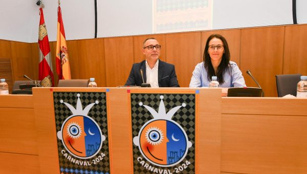 Presentación del cartel de Carnaval 2024 en Ponferrada