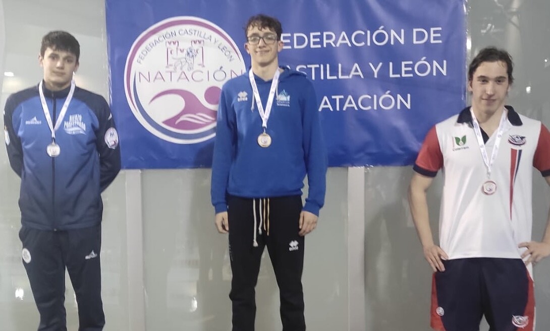 Éxito para el Club Natación Bierzo Ponferrada en el Campeonato CyL Junior y Absoluto de invierno