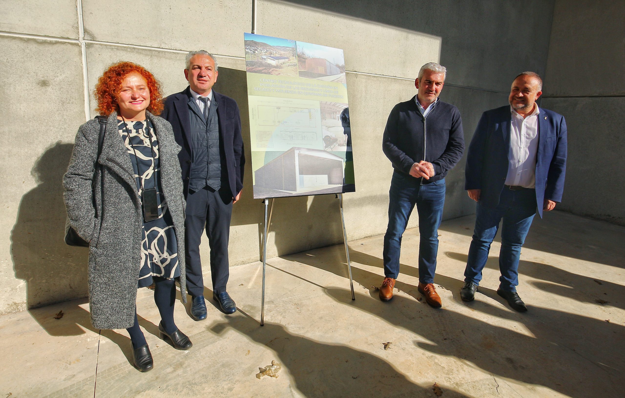 La directora del Instituto para la Transición Justa, Laura Martín, visita a las obras del Centro Tecnológico de la Castaña de Quintana de Fuseros