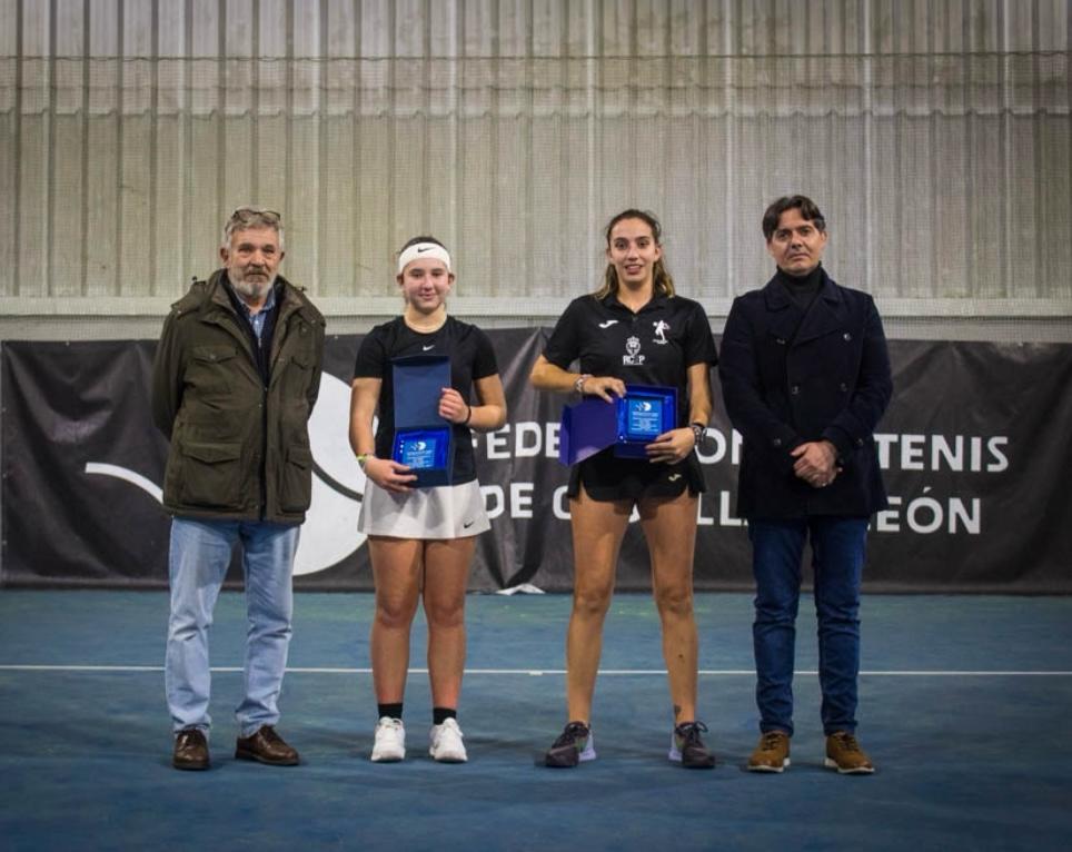 María Suárez, campeona del XXXVIII Máster Autonómico de Tenis 2023 en categoría Absoluto