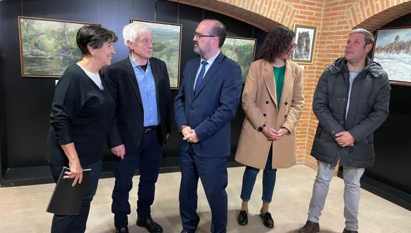 Exposición del pintor Luis Gómez Domingo en el Museo del Bierzo para recaudar fondos para el IEB