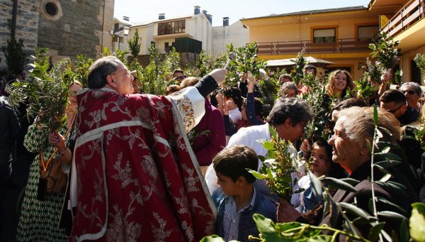 Procesión del Domingo de Ramos en Villafranca del Bierzo.