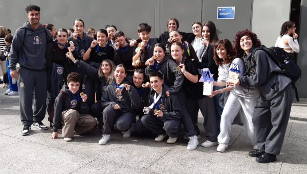 El grupo Urban Monkeys de Creative Dance Studio Ponferrada se lleva el primer premio en el certamen Orbe