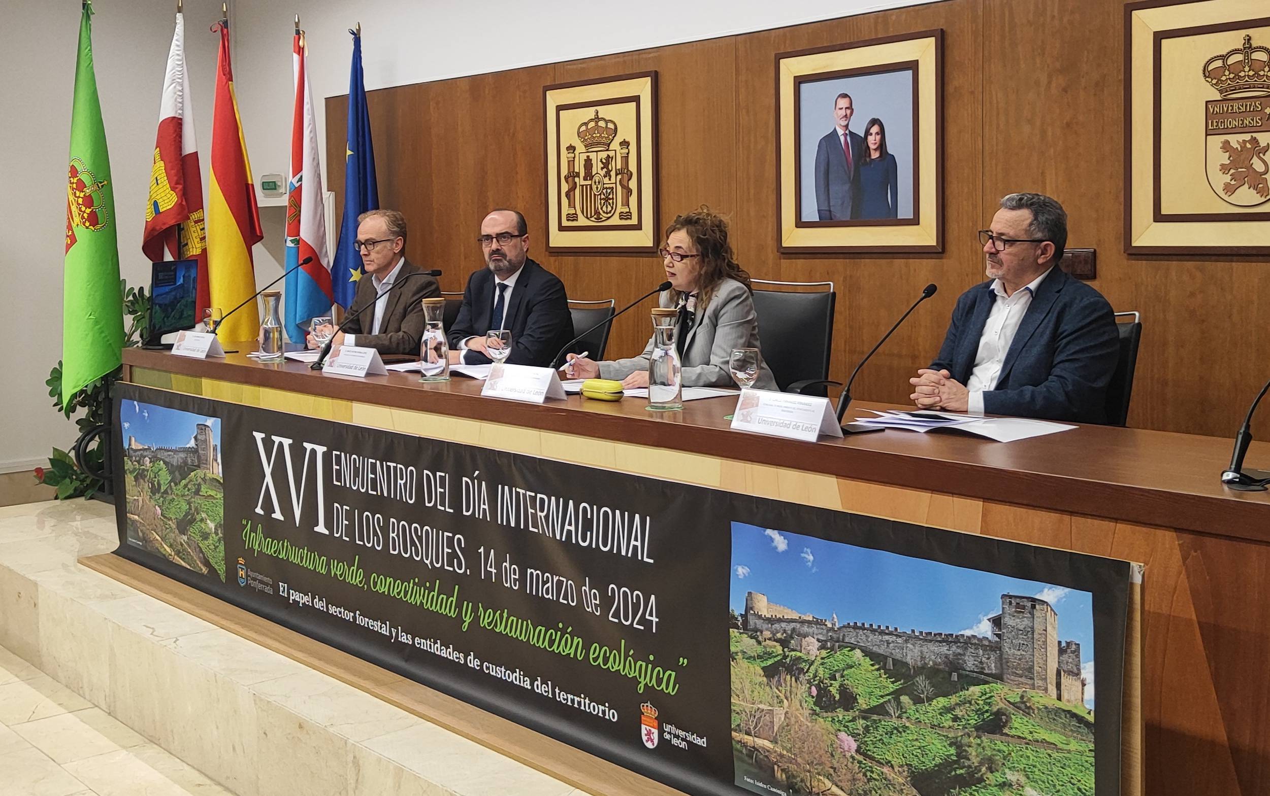 Acto de apertura del Encuentro Internacional de los Bosques en el Campus de Ponferrada