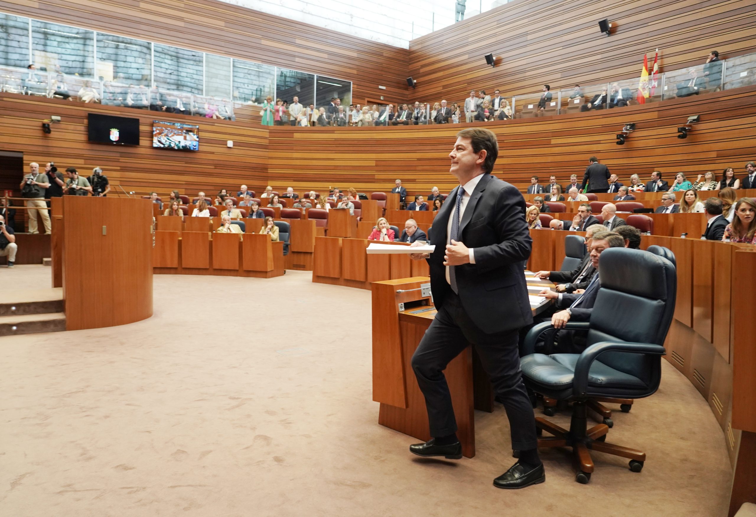 Alfonso Fernández Mañueco, en la primera sesión del Debate de política general de la Junta de Castilla y León