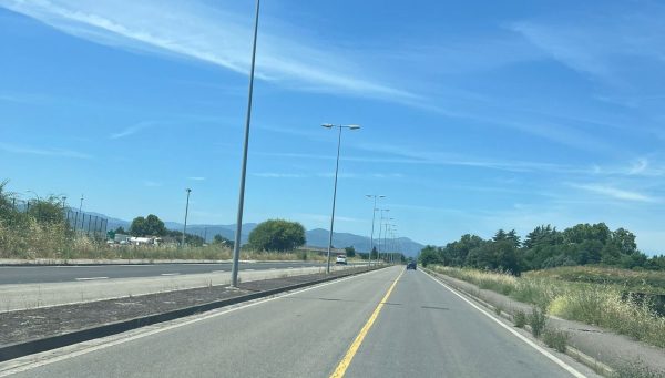 Reabren al tráfico la avenida Milán