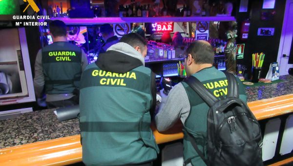 La Guardia Civil desarticula un grupo dedicado a la trata de seres humanos con fines de explotación sexual en el marco de la operación 'Irala'