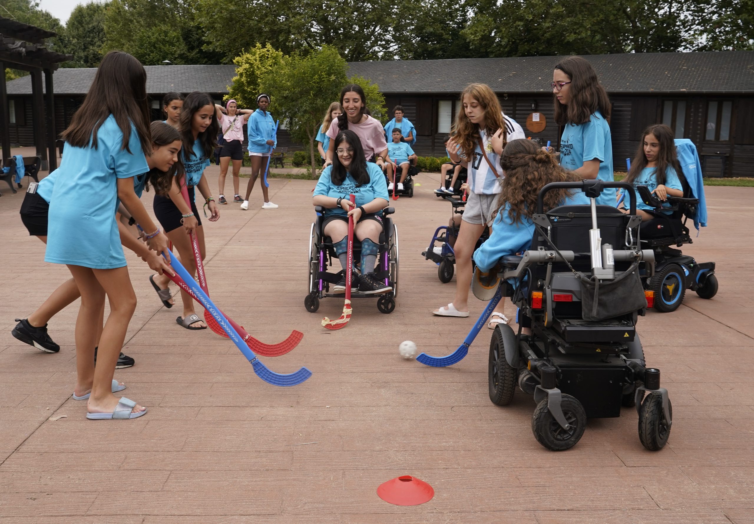 Inauguración del campamento del Bosque de los Sueños de Aspaymen Cubillos del Sil. / Ical