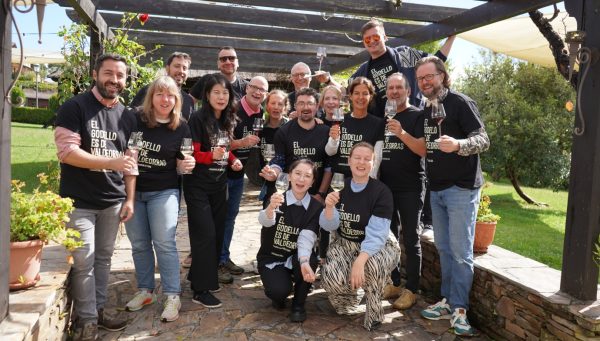 Formadores internacionais en viticultura coñeceron a historia do viño de Valdeorras.