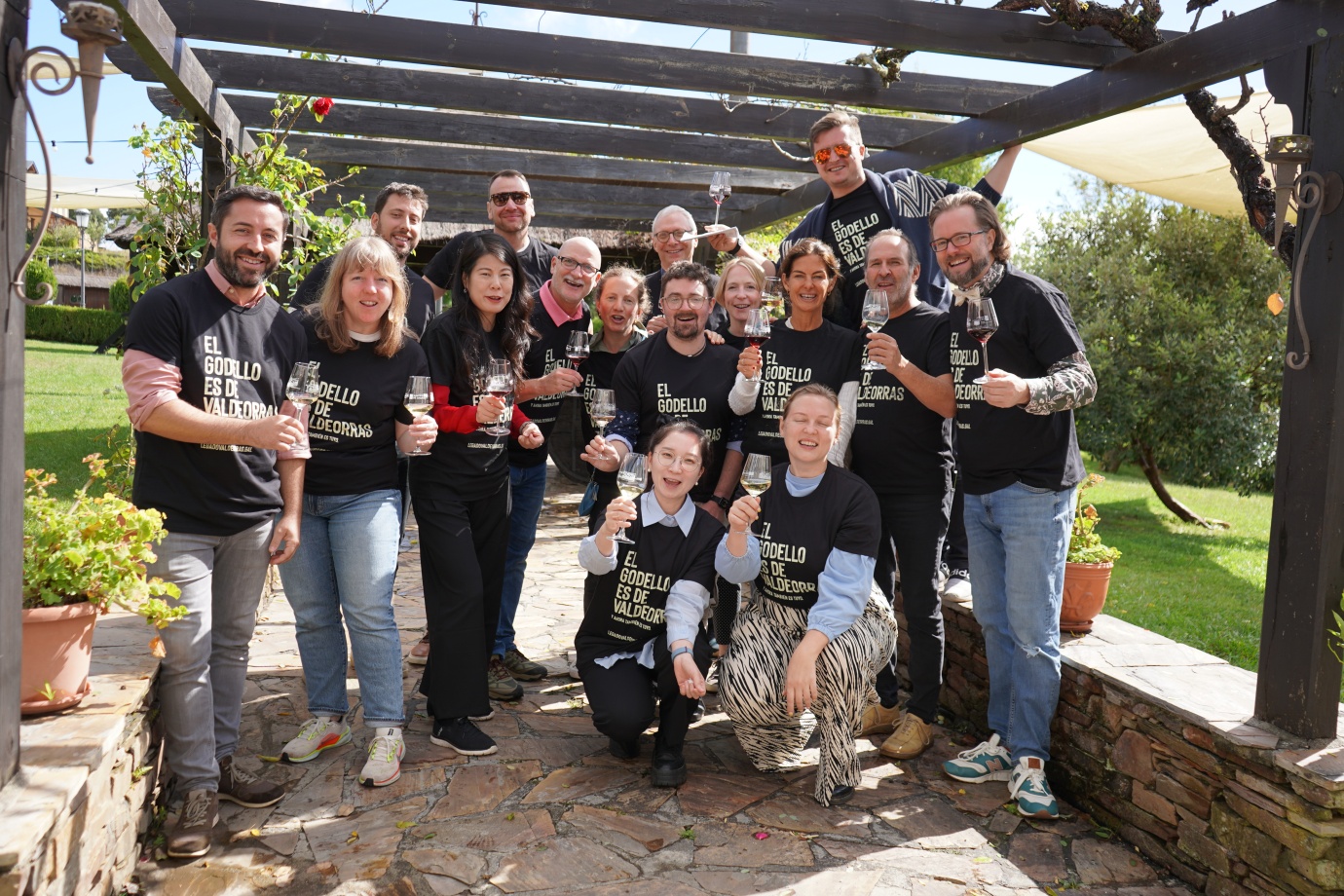 Formadores internacionais en viticultura coñeceron a historia do viño de Valdeorras.