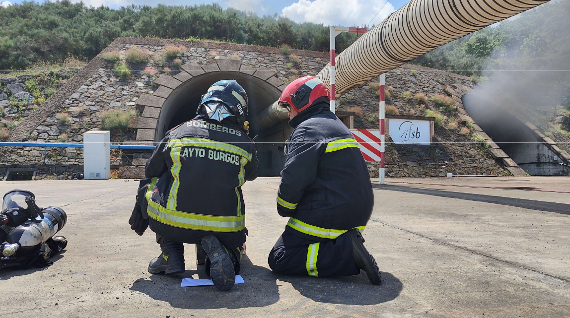 Formación de bomberos en la Fundación Santa Bárbara