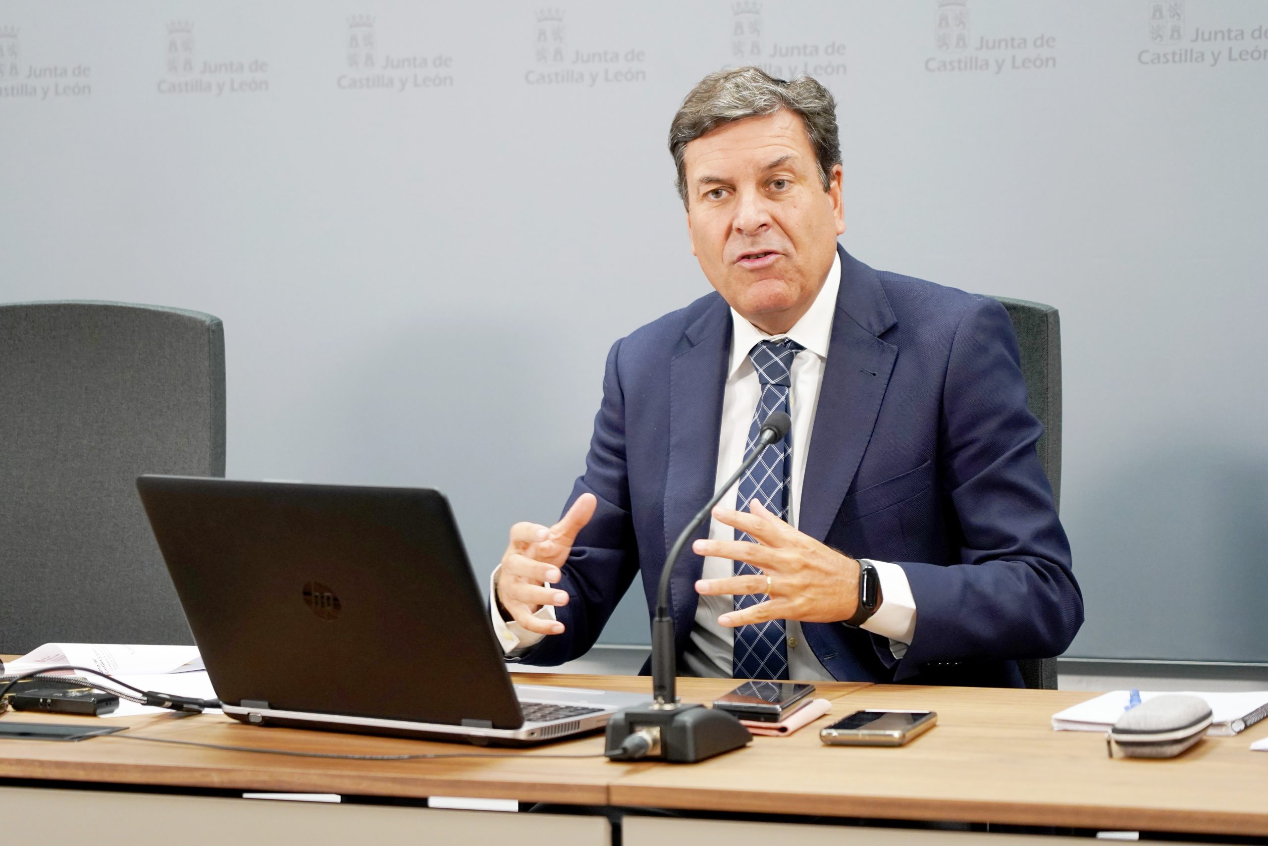 El consejero de Economía y Hacienda y portavoz, Carlos Fernández Carriedo, presenta la Contabilidad Regional de Castilla y León correspondiente al 2º trimestre de 2024.