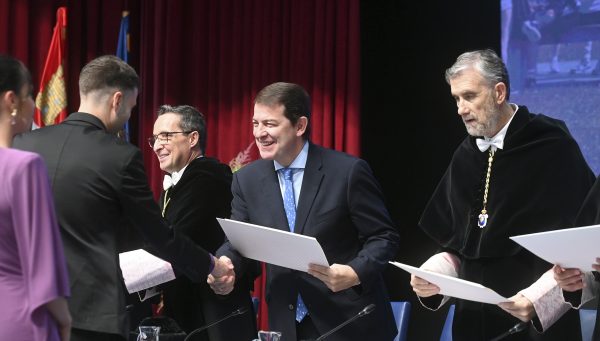 La Universidad de Burgos acoge el acto de Apertura del Curso Académico 2024-2025 de las universidades de Castilla y León. Al acto asiste el presidente de la Junta de Castilla y León, Alfonso Fernández Mañueco.