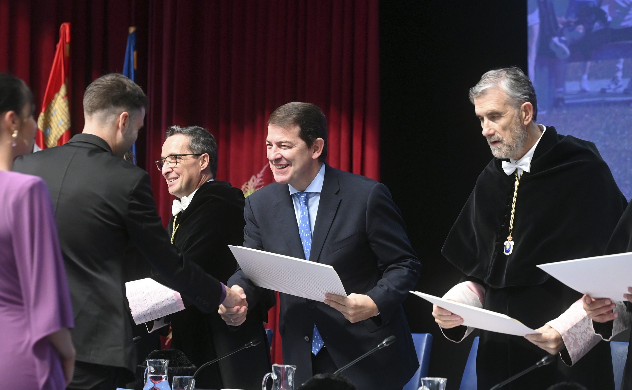 La Universidad de Burgos acoge el acto de Apertura del Curso Académico 2024-2025 de las universidades de Castilla y León. Al acto asiste el presidente de la Junta de Castilla y León, Alfonso Fernández Mañueco.