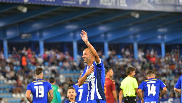 Yuri de Souza, durante su partido homenaje.