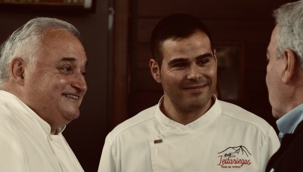 Antonio Cosmen trae su premiado cocido madrileño al Restaurante Leitariegos