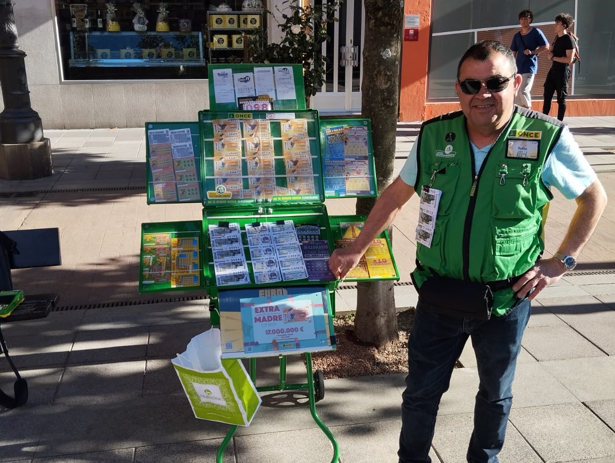 Rufino Montes, vendedor de la ONCE en Ponferrada