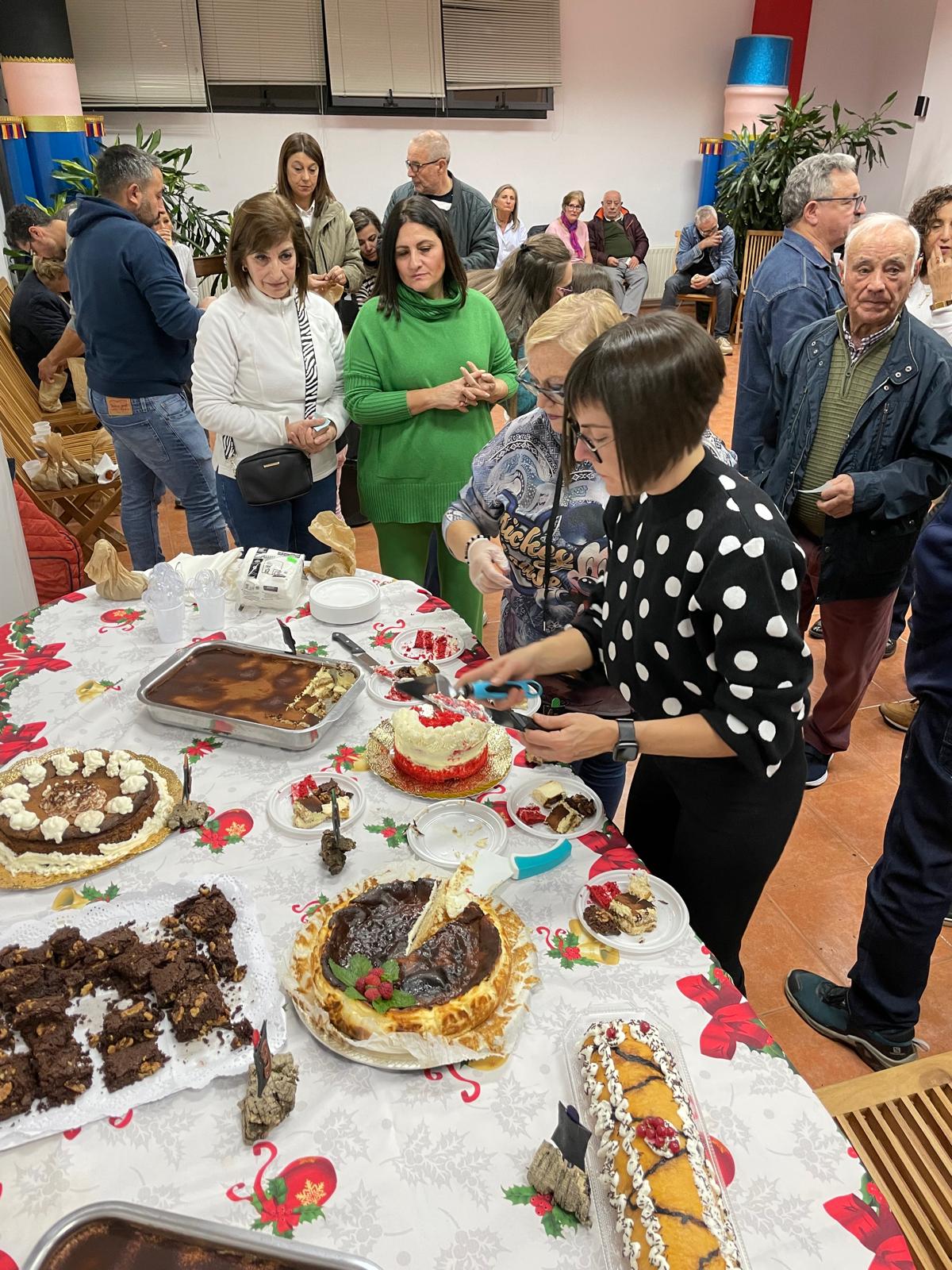 Santo Tomás de las Ollas celebra su magosto y primer concurso de postres