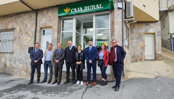 Inauguración de la nueva oficina de Caja Rural en La Baña