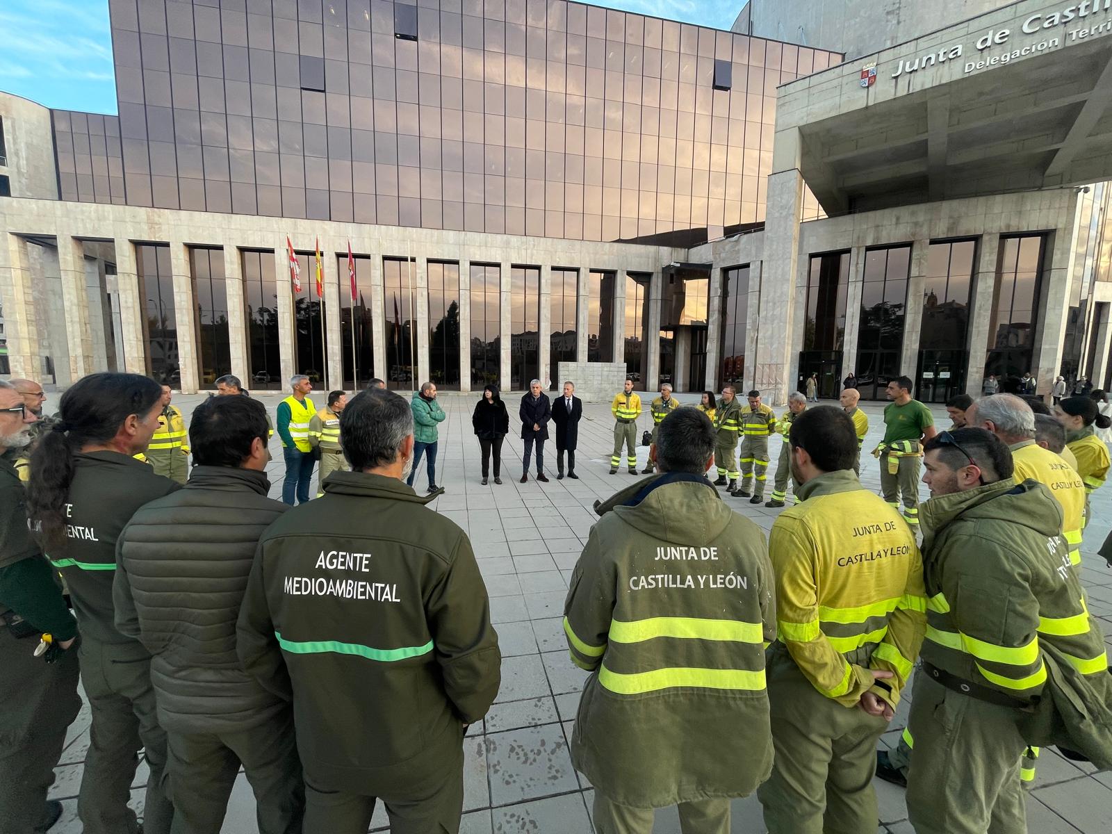 Voluntarios del servicio de Medio Ambiente de la Junta en León