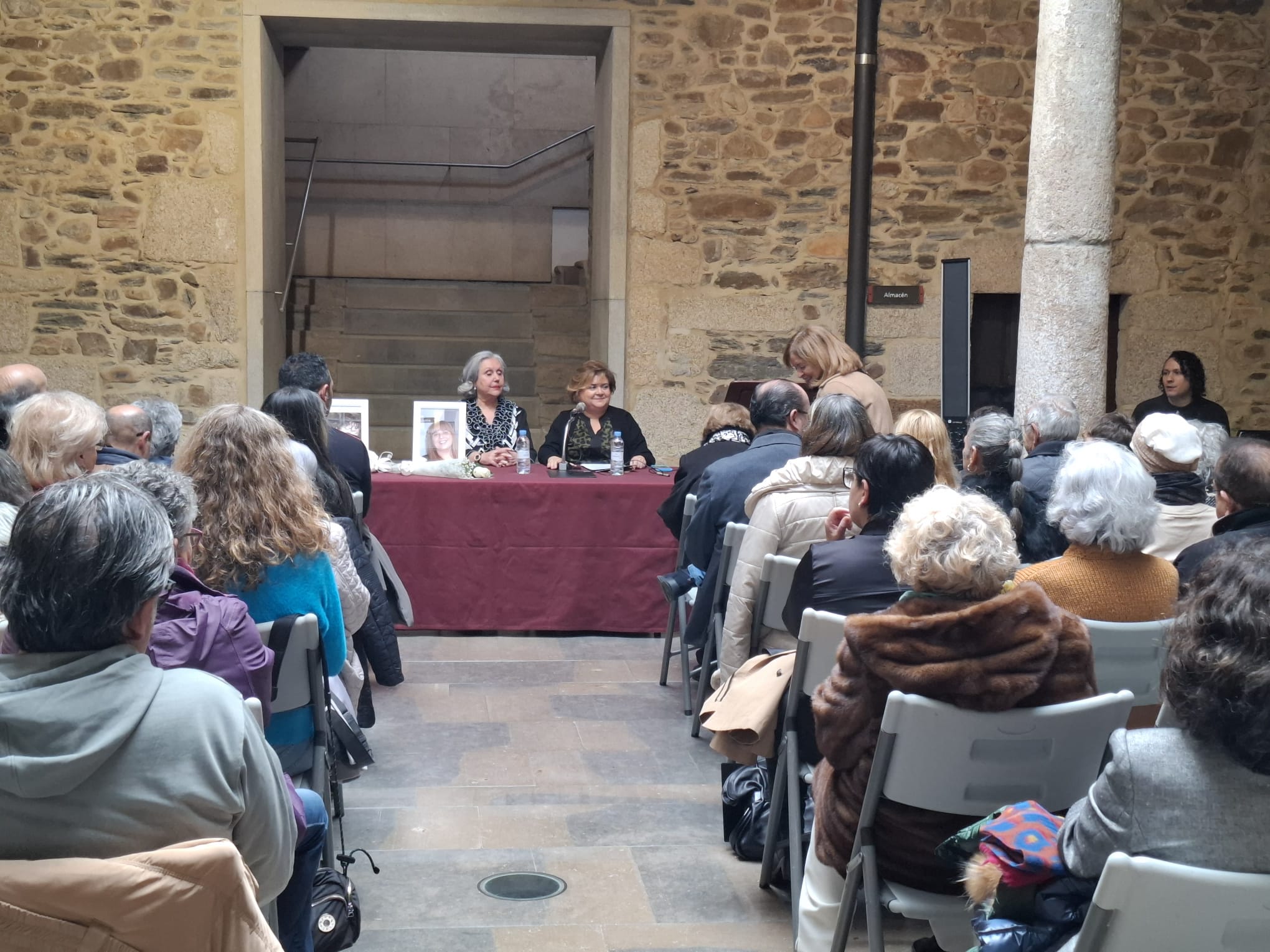 Homenaje a Zaira Linares y Mónica Alija en el Museo del Bierzo