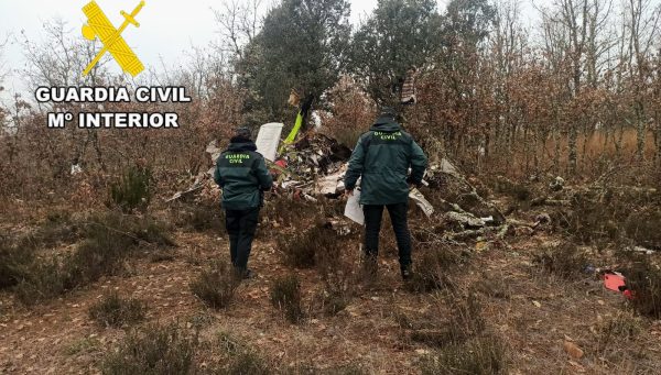 Trabajos de recuperación de los cuerpos de los fallecidos en el accidente aéreo de Cimanes del Tejar