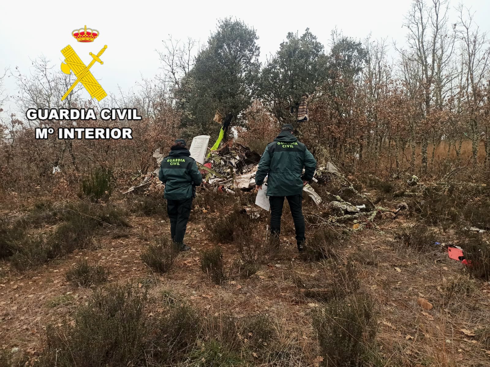 Trabajos de recuperación de los cuerpos de los fallecidos en el accidente aéreo de Cimanes del Tejar