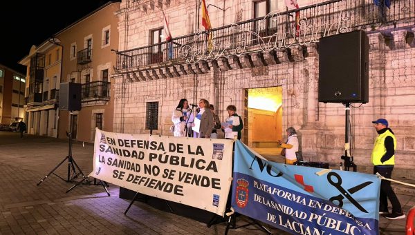 Concentración de la Plataforma por la Sanidad Pública en Ponferrada