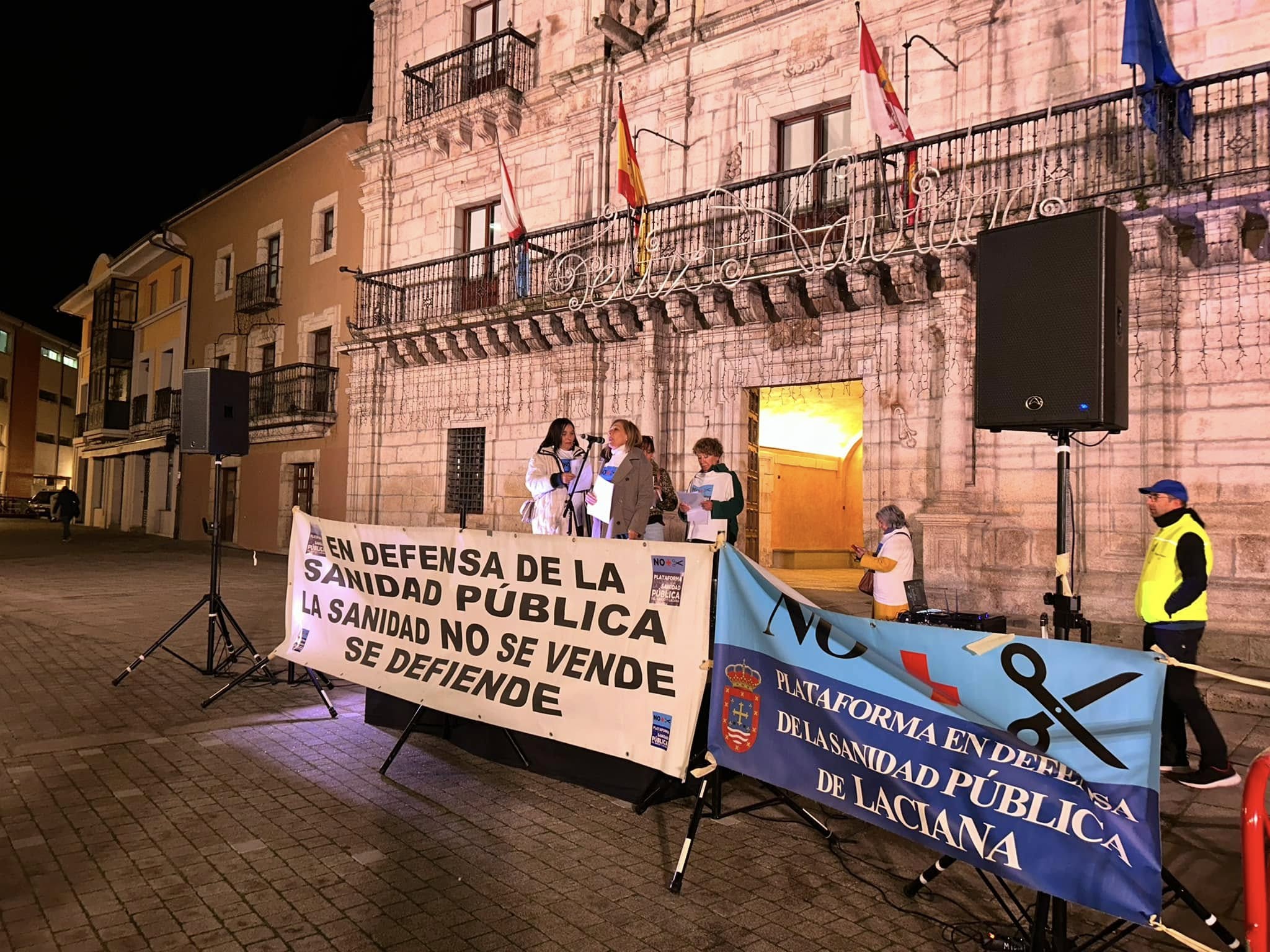 Concentración de la Plataforma por la Sanidad Pública en Ponferrada