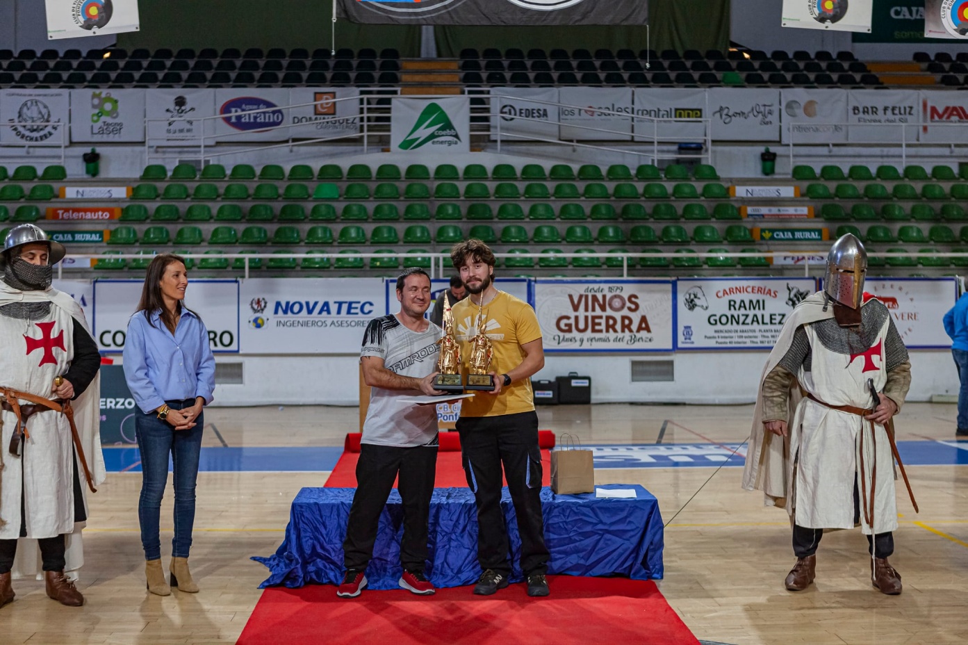 Nuno Carneiro y Jesús Jacinto Pérez, ganadores del VII Trofeo Lancaster Ciudad de Ponferrada de tiro con arco