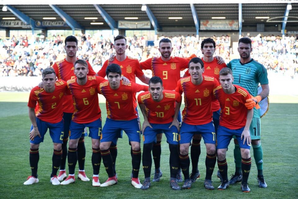 Once de España ante Estonia en El Toralín en 2018