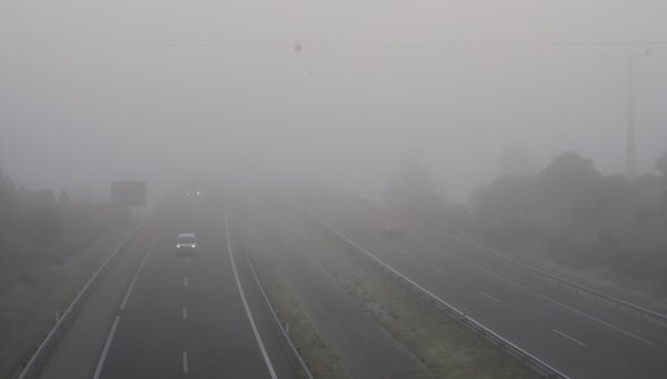 Niebla en la autovía A-6 a su paso por el Bierzo