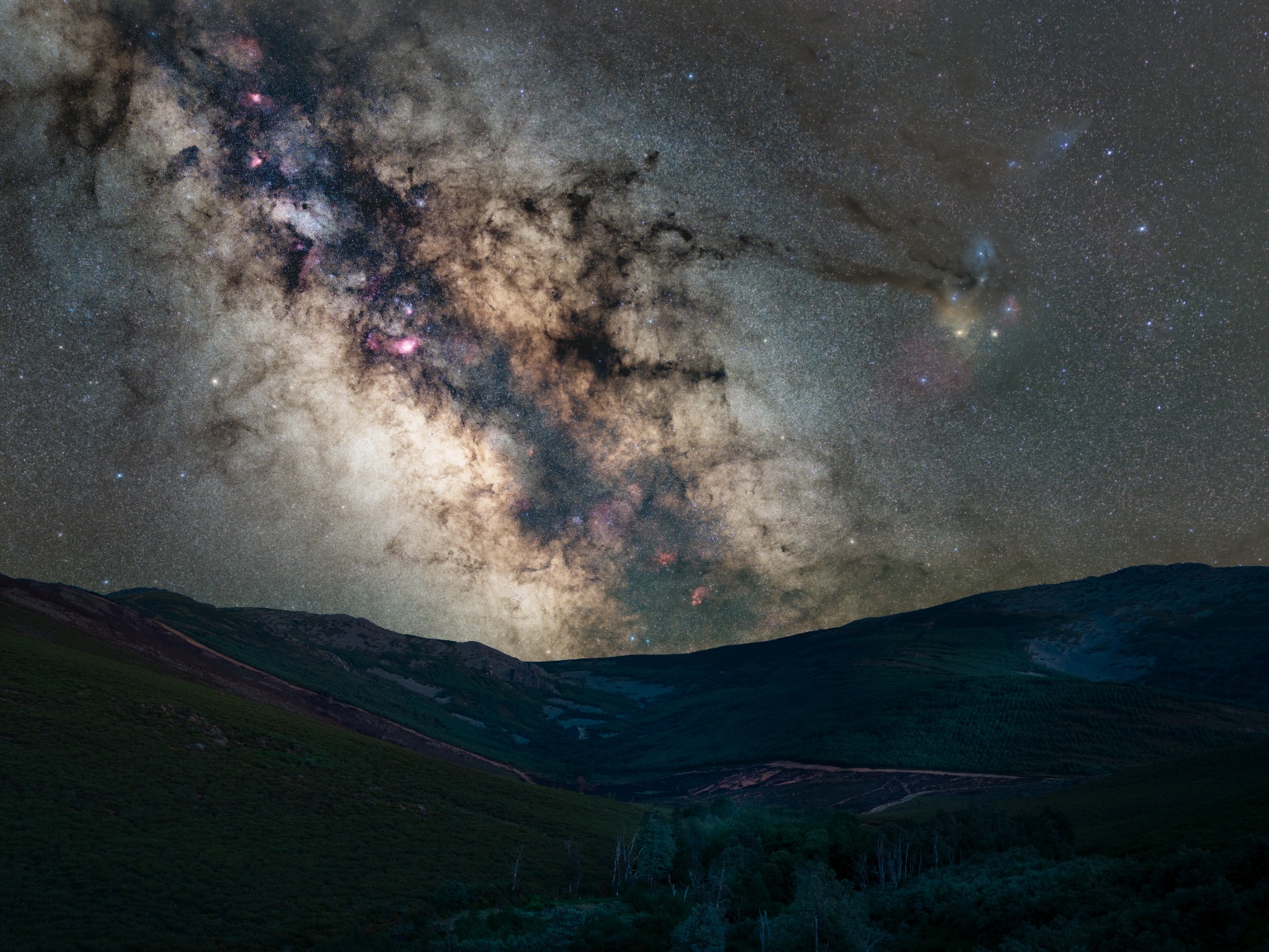 Cielo nocturno desde el Mirador de los Ciervos de Truchas