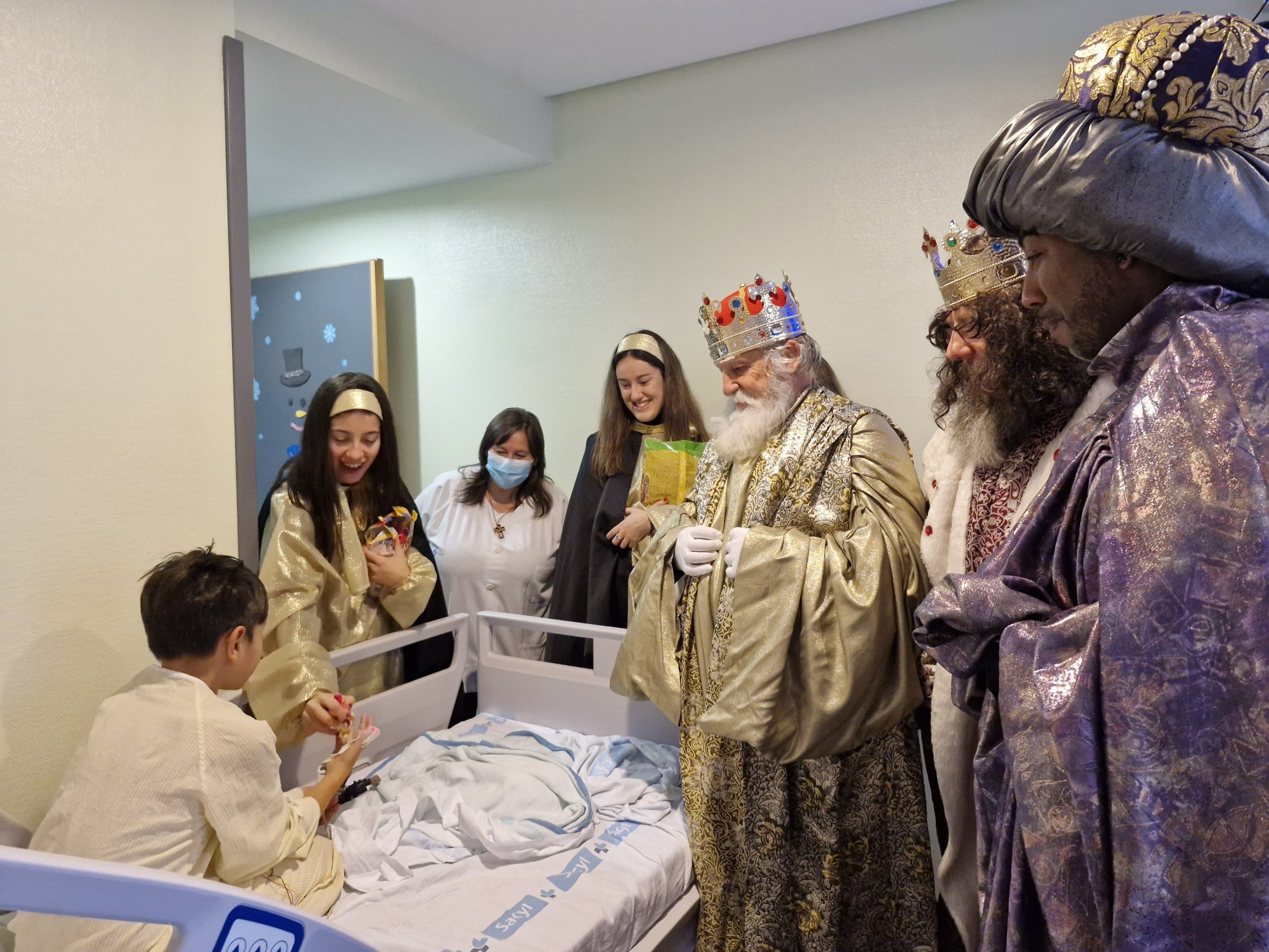 Visita de los Reyes Magos al Hospital El Bierzo